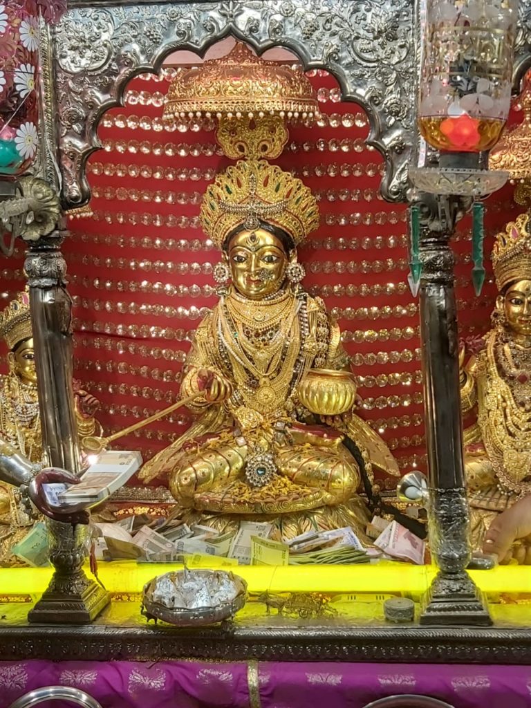 Kashi annapurna annakshetra trust | Kashi annapurna temple | varanasi